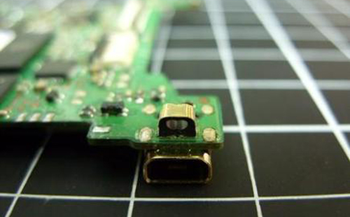 SMT貼片加工技術(shù)都有哪些優(yōu)點(diǎn)？