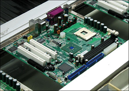 PCBA生產(chǎn)在波峰焊焊接前要做那些準(zhǔn)備？