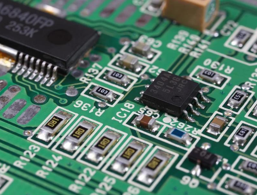 PCBA貼片加工生產導致元器件移位原因