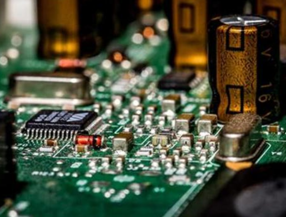 SMT貼片加工之前為何要將PCB放到烤箱進(jìn)行烘烤呢？